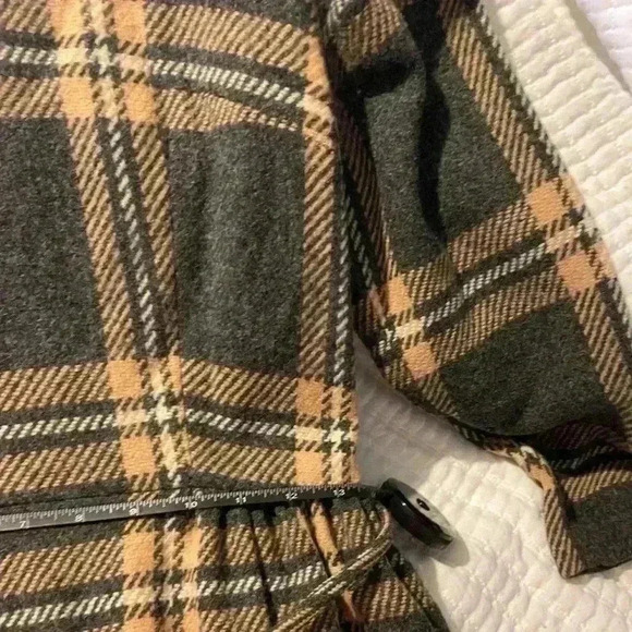 Vintage gorgeous plaid wool dress - Picture 7 of 8